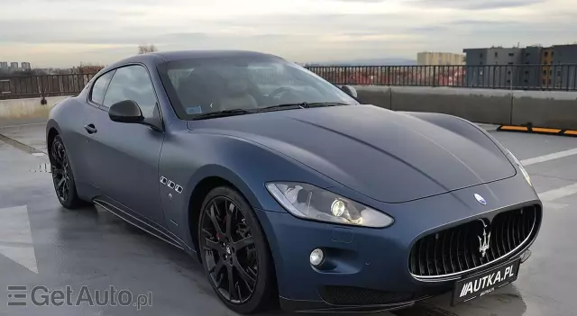 MASERATI GranTurismo S 4.7 (440 KM) automatic