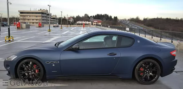 MASERATI GranTurismo S 4.7 (440 KM) automatic