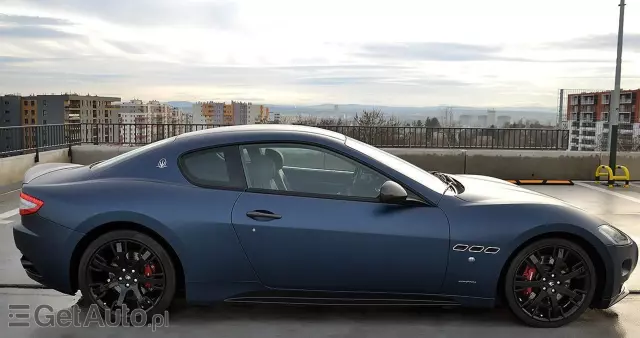 MASERATI GranTurismo S 4.7 (440 KM) automatic