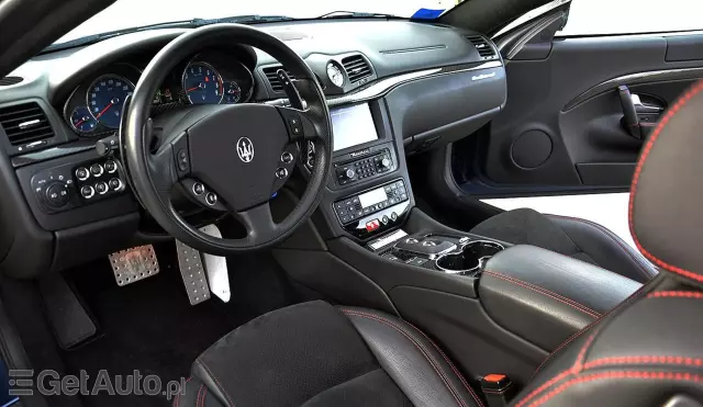 MASERATI GranTurismo S 4.7 (440 KM) automatic