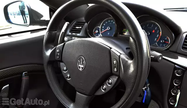 MASERATI GranTurismo S 4.7 (440 KM) automatic