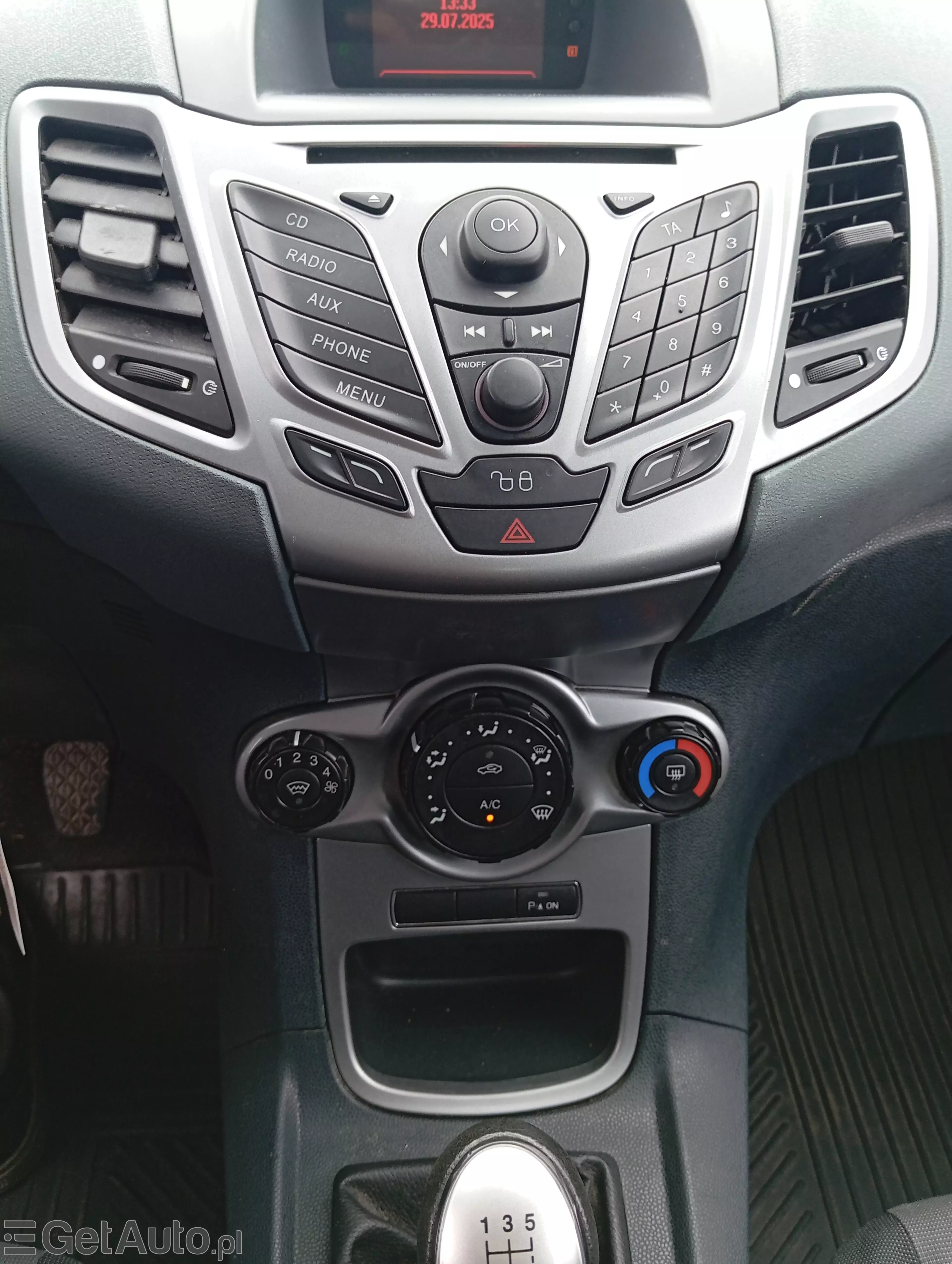 FORD Fiesta Titanium