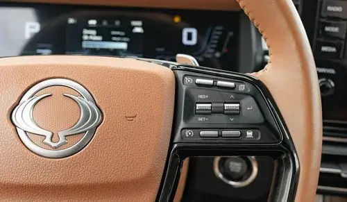 SSANGYONG/KGM Torres 