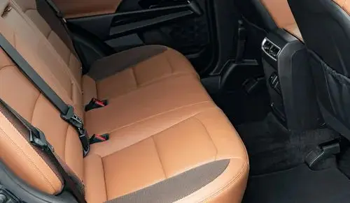 SSANGYONG/KGM Torres 