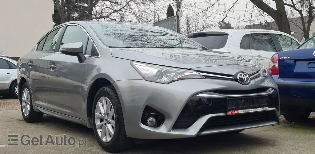 TOYOTA Avensis 