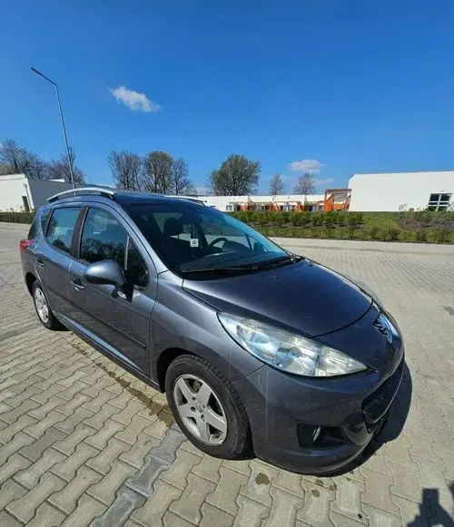 PEUGEOT 207 