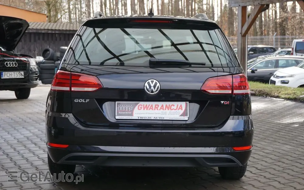 VOLKSWAGEN Golf Variant 1.6 TDI SCR DSG Comfortline