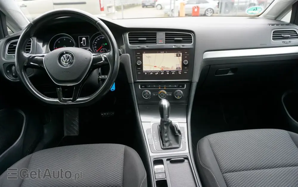 VOLKSWAGEN Golf Variant 1.6 TDI SCR DSG Comfortline