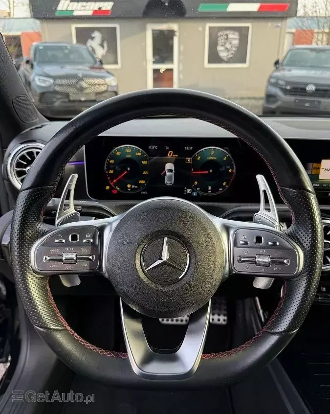 MERCEDES-BENZ Klasa A 180 d 7G-DCT AMG Line