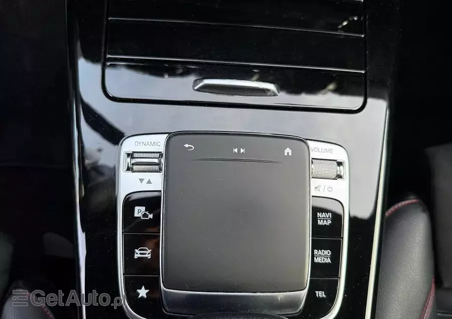 MERCEDES-BENZ Klasa A 180 d 7G-DCT AMG Line