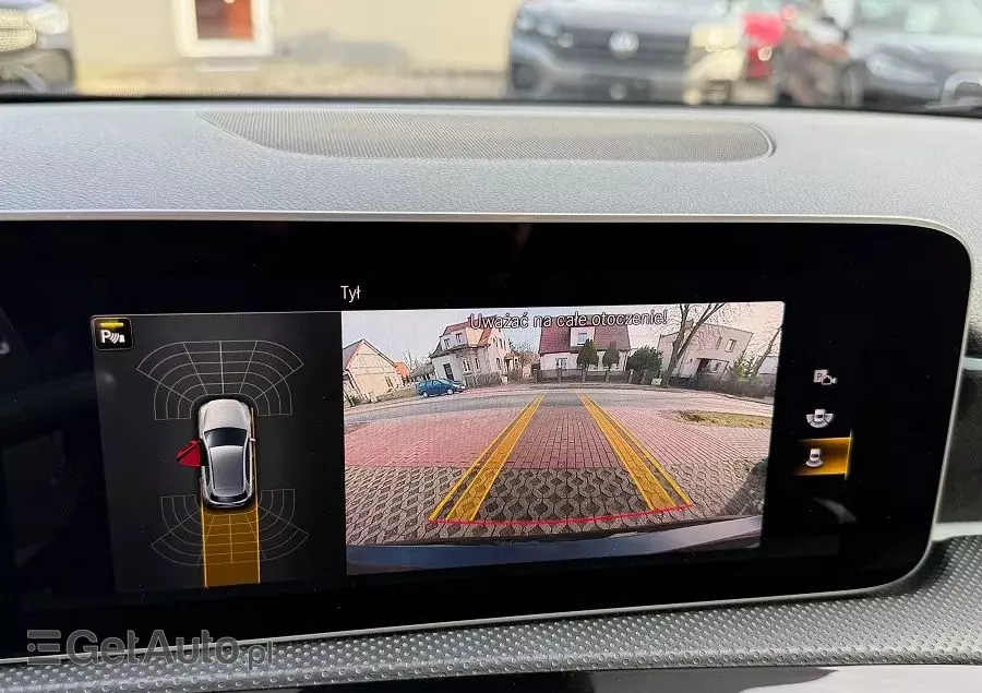 MERCEDES-BENZ Klasa A 180 d 7G-DCT AMG Line