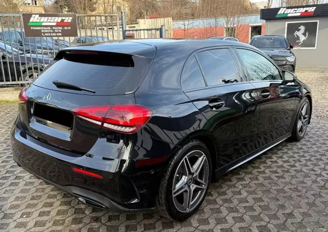 MERCEDES-BENZ Klasa A 180 d 7G-DCT AMG Line