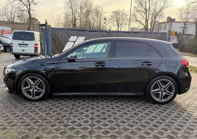 MERCEDES-BENZ Klasa A 180 d 7G-DCT AMG Line