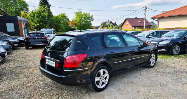 PEUGEOT 407 SW 135 Premium mit Exklusiv-Paket