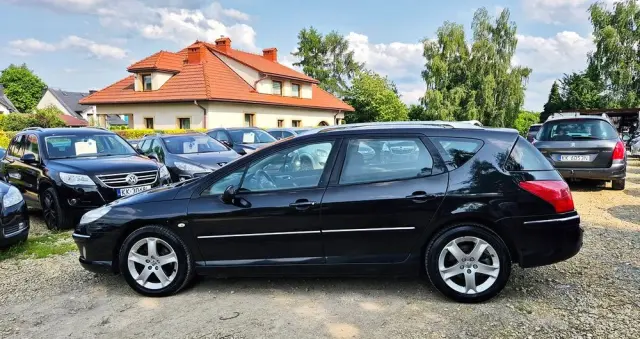 PEUGEOT 407 SW 135 Premium mit Exklusiv-Paket