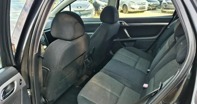 PEUGEOT 407 SW 135 Premium mit Exklusiv-Paket