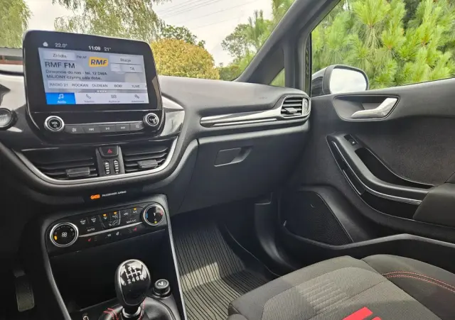 FORD Fiesta 1.0 EcoBoost S&S ST-LINE