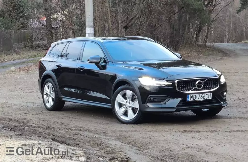 VOLVO V60 2.0 T5 (250 KM) AWD Automatic