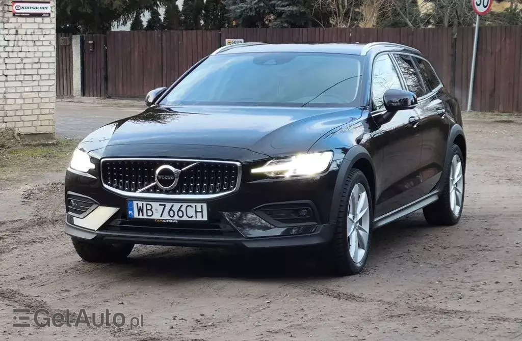 VOLVO V60 2.0 T5 (250 KM) AWD Automatic