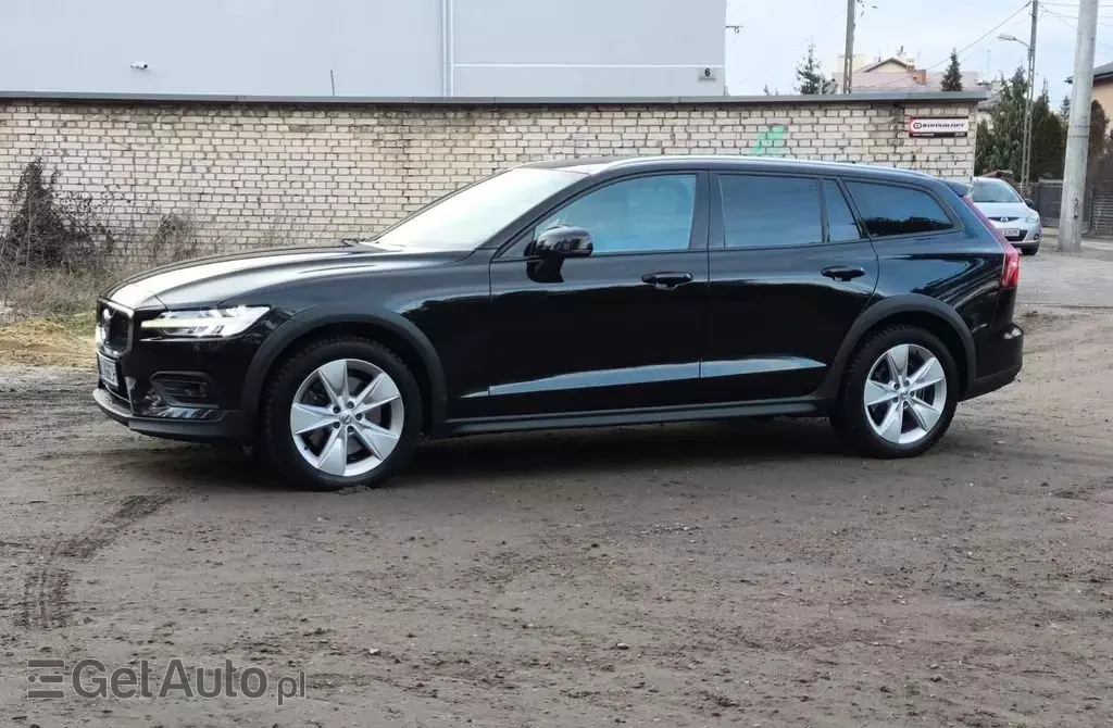VOLVO V60 2.0 T5 (250 KM) AWD Automatic