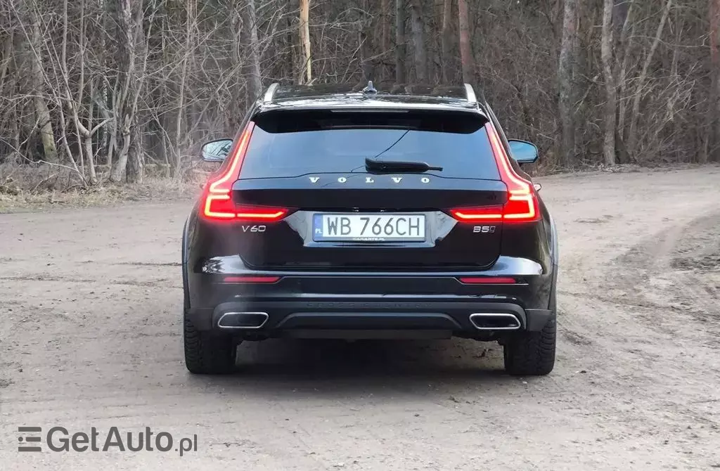VOLVO V60 2.0 T5 (250 KM) AWD Automatic