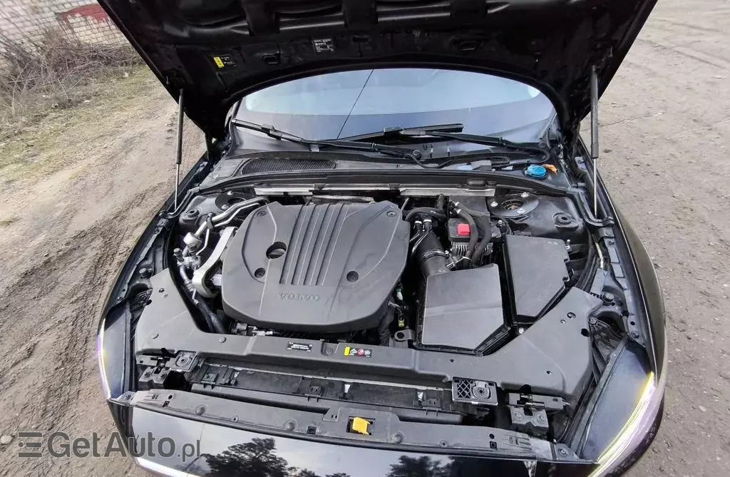 VOLVO V60 2.0 T5 (250 KM) AWD Automatic