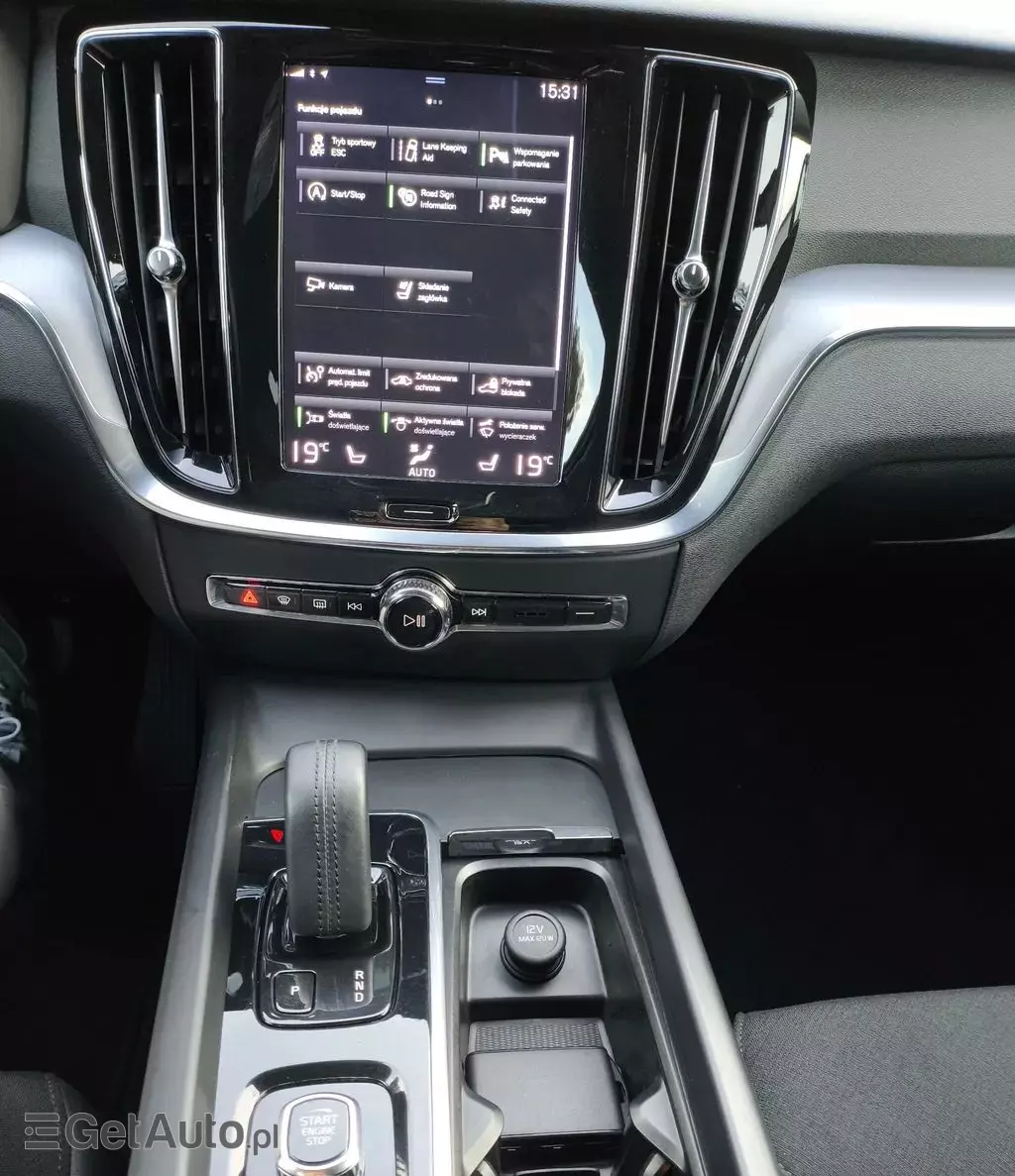 VOLVO V60 2.0 T5 (250 KM) AWD Automatic