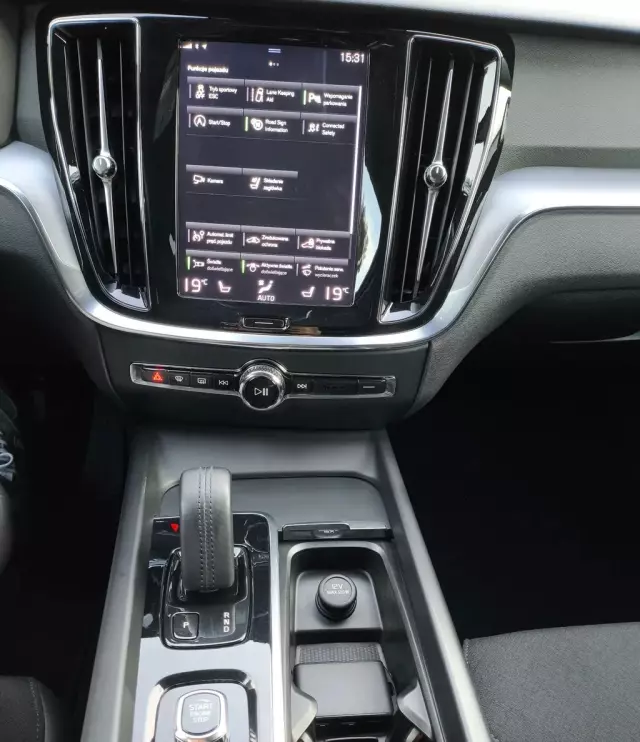 VOLVO V60 2.0 T5 (250 KM) AWD Automatic