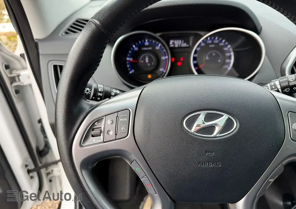 HYUNDAI Ix35 