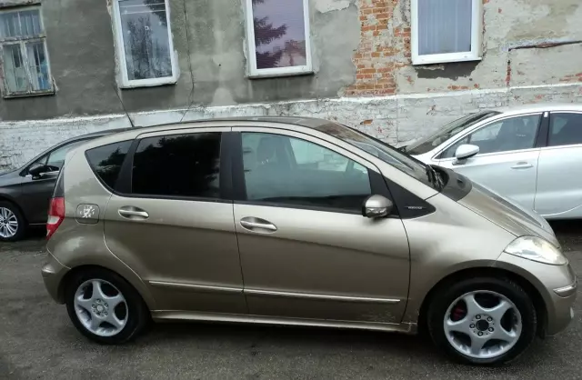 MERCEDES-BENZ Klasa A 