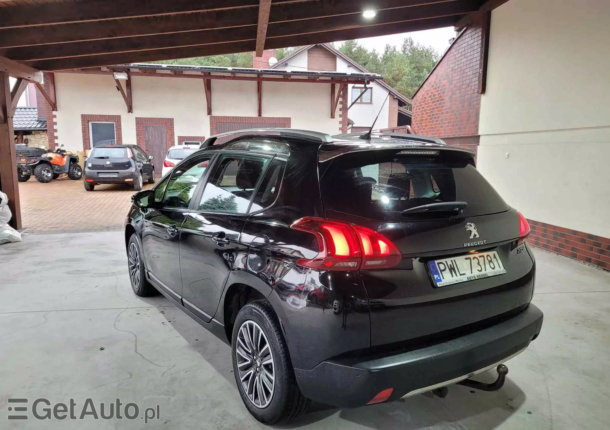 PEUGEOT 2008 1.5 BlueHDi Allure