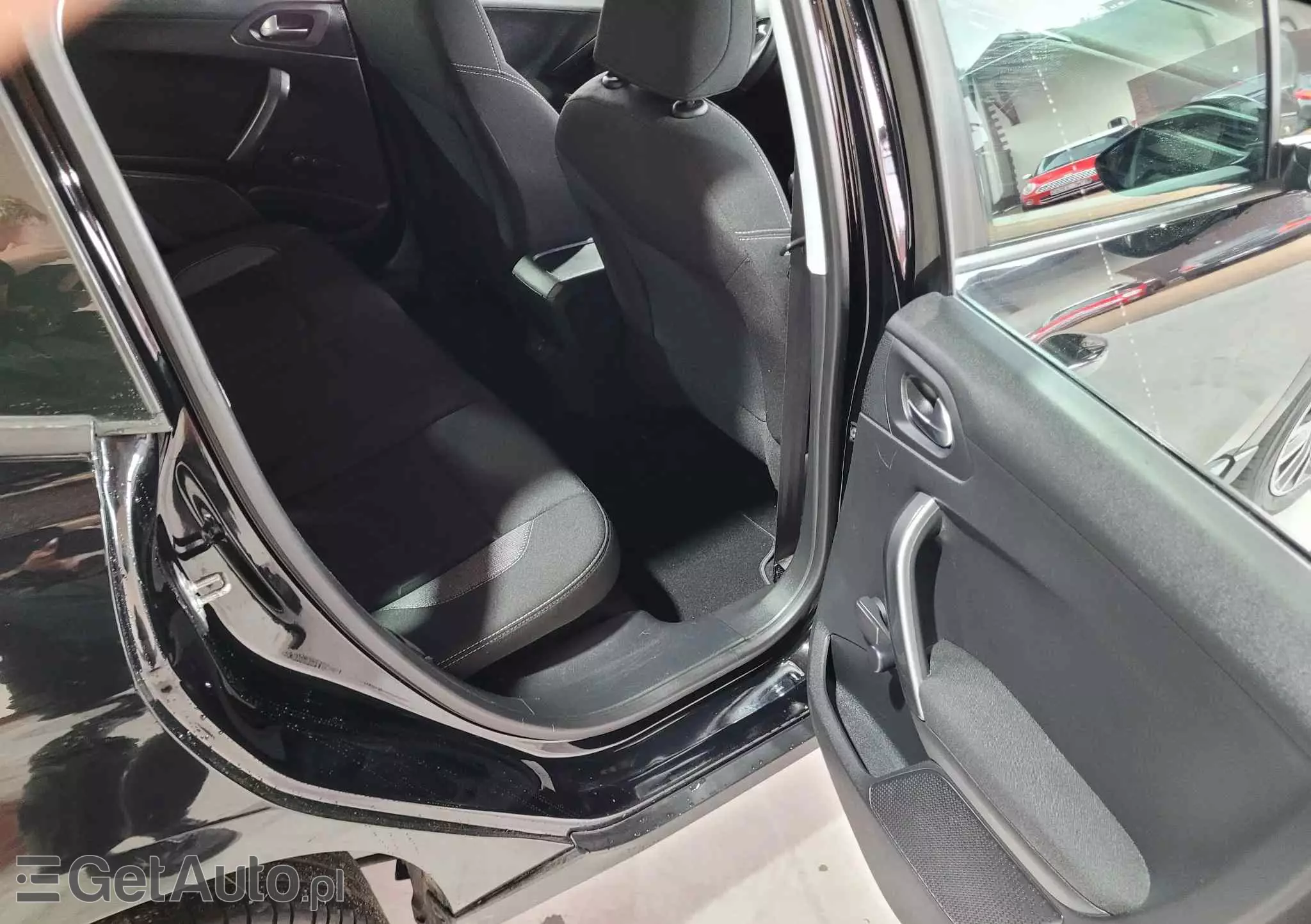 PEUGEOT 2008 1.5 BlueHDi Allure