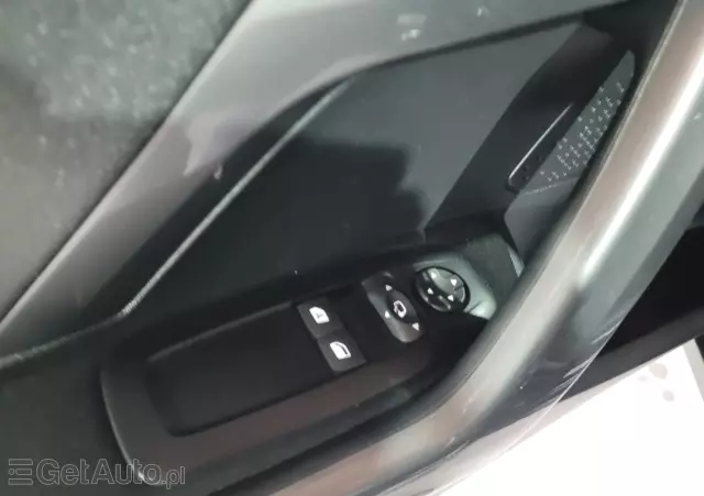 PEUGEOT 2008 1.5 BlueHDi Allure