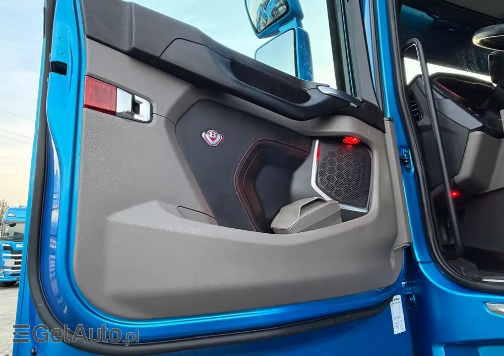 SCANIA 530s Pusher 6x2/4 oś skretna twinsteer v8 scania perfekcyjny stan pełna możliwa opcja 