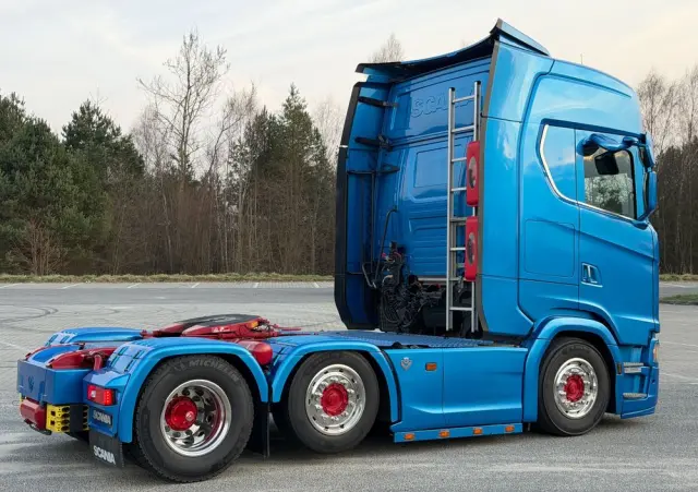 SCANIA 530s Pusher 6x2/4 oś skretna twinsteer v8 scania perfekcyjny stan pełna możliwa opcja 