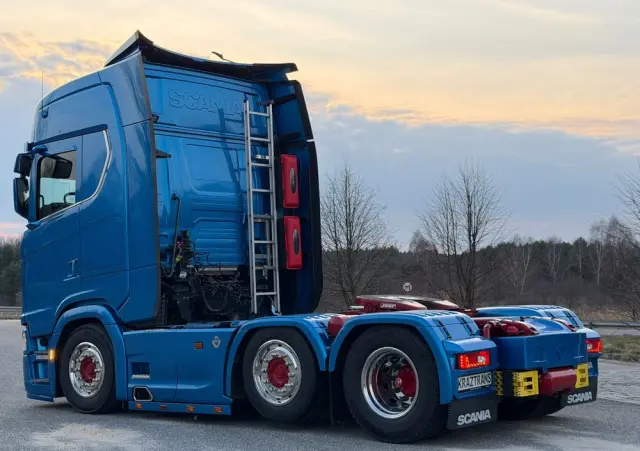 SCANIA 530s Pusher 6x2/4 oś skretna twinsteer v8 scania perfekcyjny stan pełna możliwa opcja 