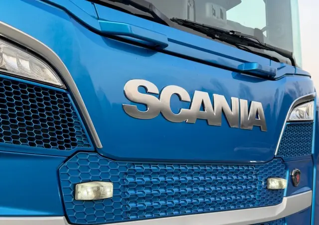 SCANIA 530s Pusher 6x2/4 oś skretna twinsteer v8 scania perfekcyjny stan pełna możliwa opcja 