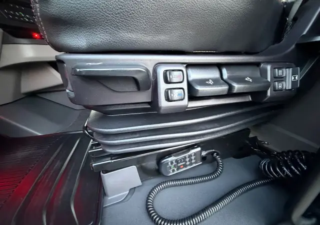 SCANIA 530s Pusher 6x2/4 oś skretna twinsteer v8 scania perfekcyjny stan pełna możliwa opcja 