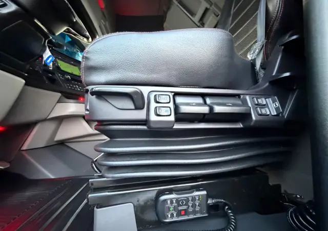 SCANIA 530s Pusher 6x2/4 oś skretna twinsteer v8 scania perfekcyjny stan pełna możliwa opcja 