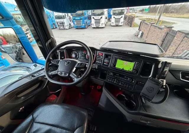 SCANIA 530s Pusher 6x2/4 oś skretna twinsteer v8 scania perfekcyjny stan pełna możliwa opcja 