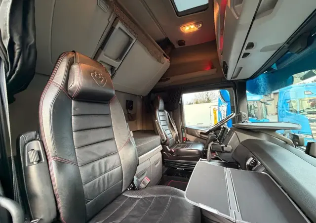 SCANIA 530s Pusher 6x2/4 oś skretna twinsteer v8 scania perfekcyjny stan pełna możliwa opcja 