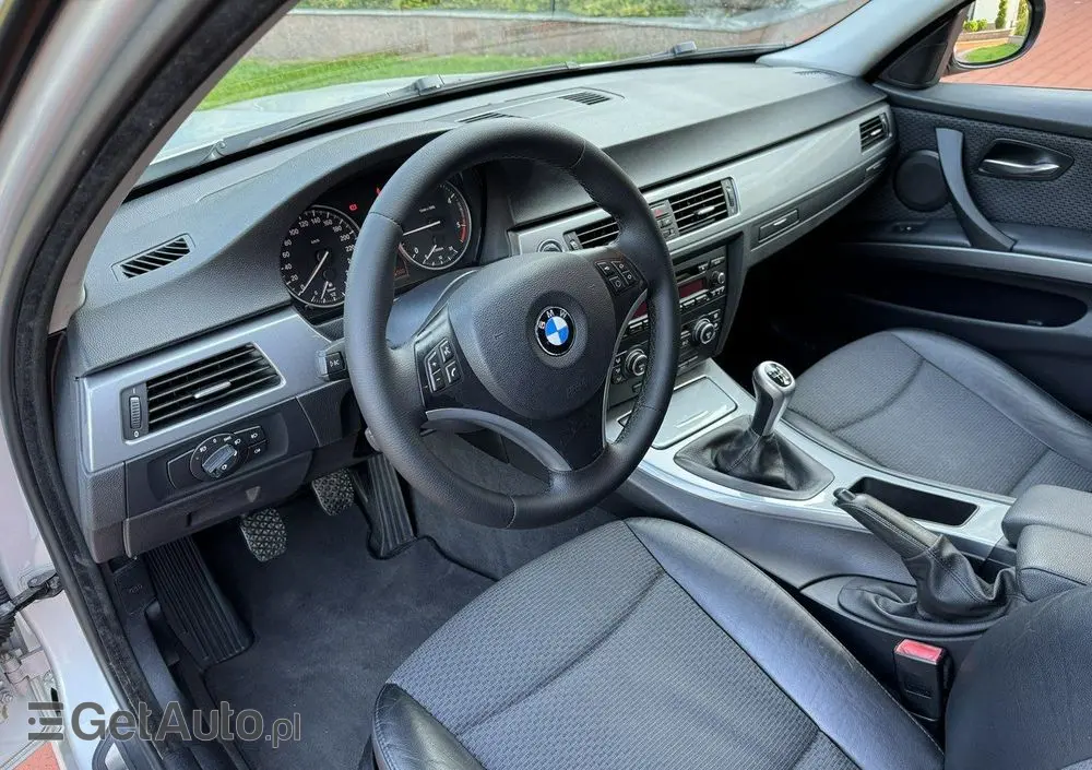 BMW Seria 3 320d xDrive