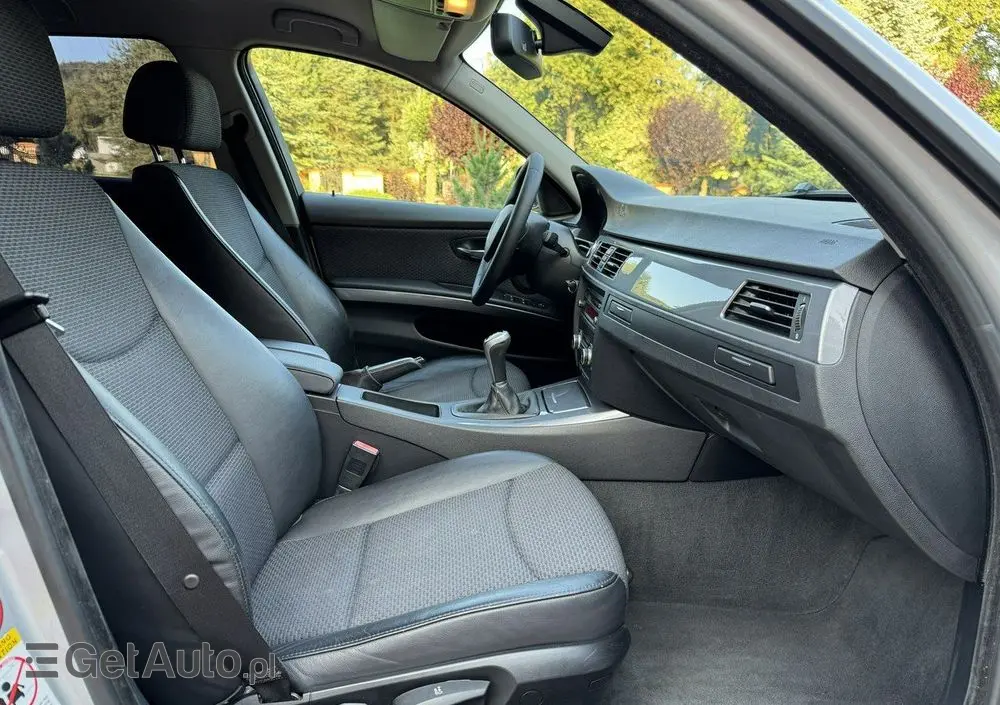 BMW Seria 3 320d xDrive