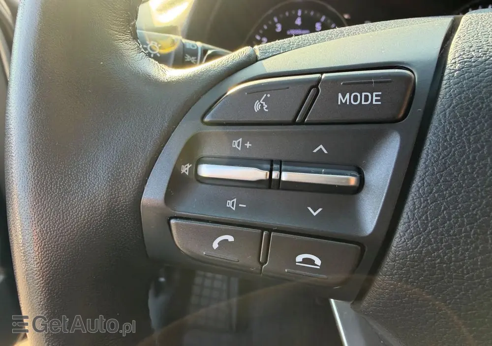 HYUNDAI I30 1.0 T-GDI Smart DCT