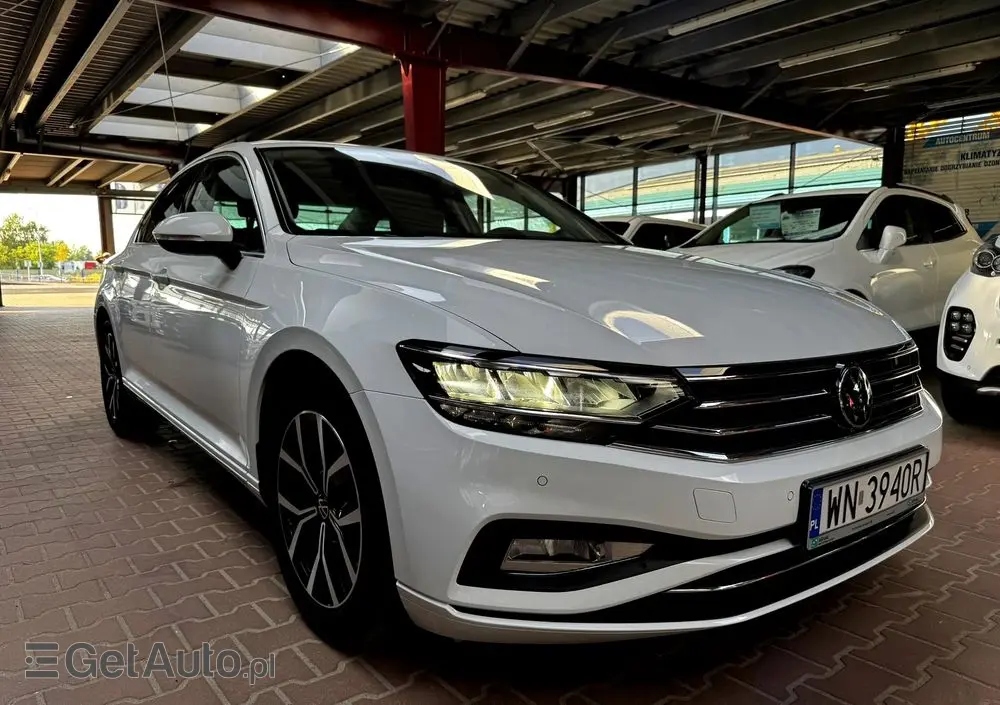 VOLKSWAGEN Passat 1.5 TSI EVO Business