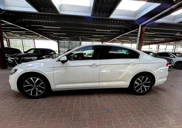 VOLKSWAGEN Passat 1.5 TSI EVO Business