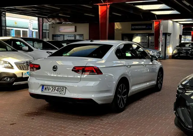 VOLKSWAGEN Passat 1.5 TSI EVO Business