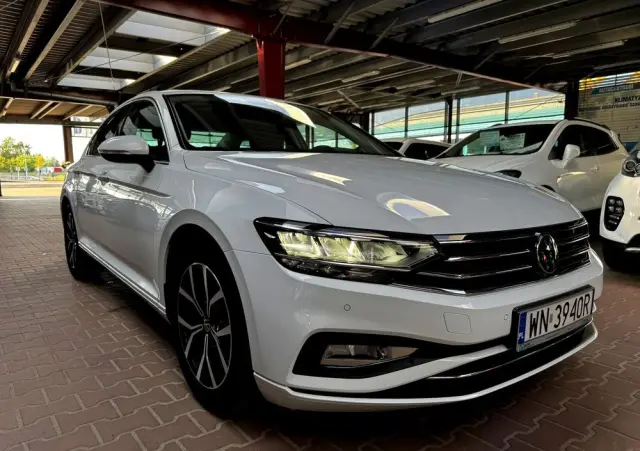 VOLKSWAGEN Passat 1.5 TSI EVO Business