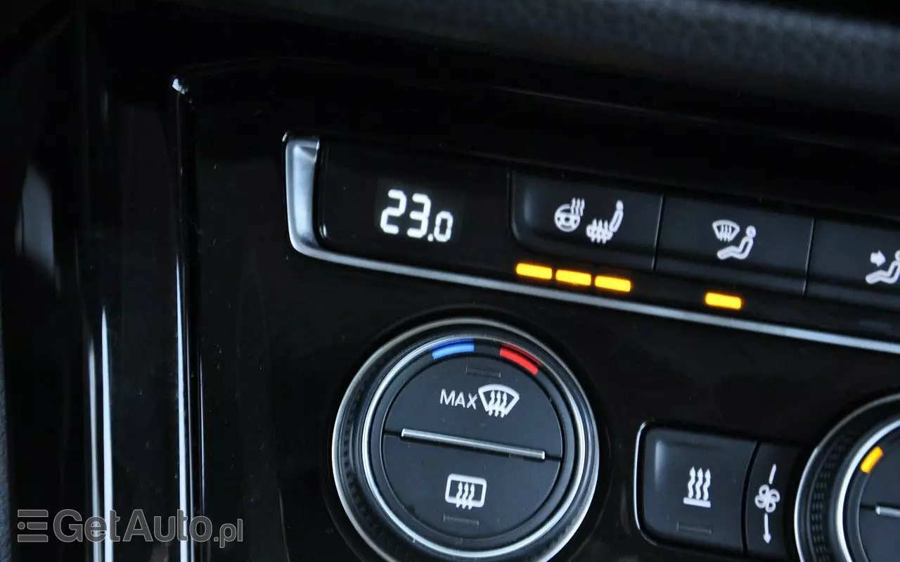 VOLKSWAGEN Touran 2.0 TDI BMT Highline DSG