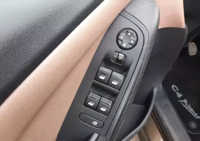 CITROËN C4 Grand Picasso E-HDi 115 Exclusive